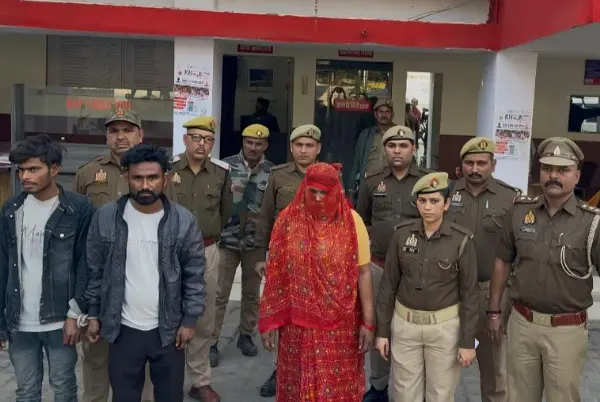 रेलवे वेंडर पति को तमंचे से मरवाया