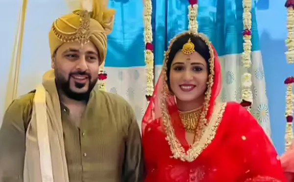 रैपर Badshah ने गर्लफ्रेंड Isha Rikhi संग रचाई शादी
